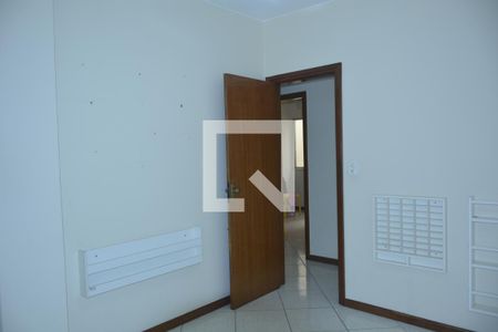 Quarto 1 de apartamento à venda com 3 quartos, 90m² em Jardim Guanabara, Rio de Janeiro