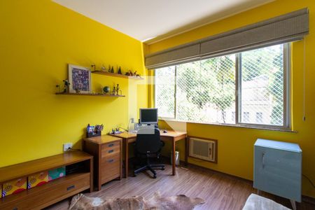 Apartamento para alugar com 320m², 3 quartos e 3 vagasQuarto 2 3º Andar