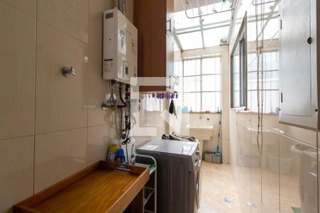 Apartamento para alugar com 320m², 3 quartos e 3 vagasÁrea de Serviço 2º Andar