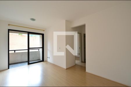Sala de apartamento para alugar com 2 quartos, 69m² em Vila Guarani, São Paulo