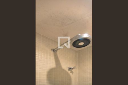 Apartamento à venda com 73m², 2 quartos e 2 vagasBanheiro da suite