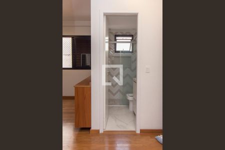 Apartamento à venda com 98m², 2 quartos e 2 vagasEntrada Banheiro Quarto Suíte 1