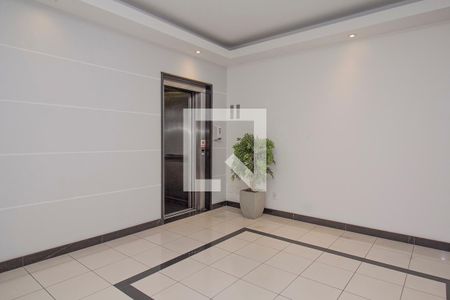 Apartamento à venda com 98m², 2 quartos e 2 vagasÁrea comum - Hall de Entrada