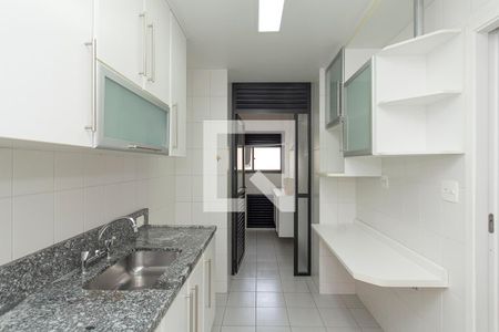 Apartamento à venda com 98m², 2 quartos e 2 vagasCozinha e Área de Serviço