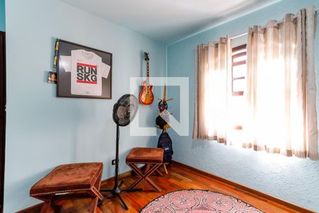 Casa à venda com 100m², 3 quartos e 2 vagas Casa à venda com 100m², 3 quartos e 2 vagasQuarto 3