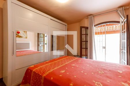 Suíte de casa à venda com 3 quartos, 100m² em Vila Gustavo, São Paulo