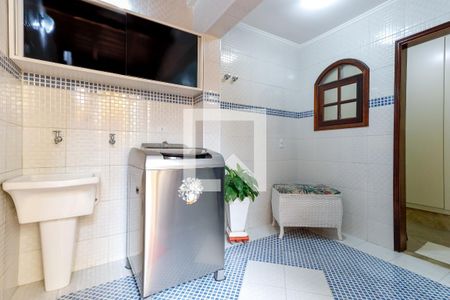 Casa à venda com 100m², 3 quartos e 2 vagas Casa à venda com 100m², 3 quartos e 2 vagasÁrea de Serviço