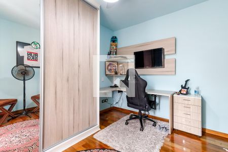 Casa à venda com 100m², 3 quartos e 2 vagas Casa à venda com 100m², 3 quartos e 2 vagasQuarto 3