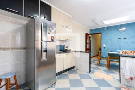 Casa à venda com 100m², 3 quartos e 2 vagas Casa à venda com 100m², 3 quartos e 2 vagasCozinha