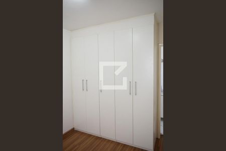 Apartamento à venda com 70m², 2 quartos e 1 vagaQuarto 1 - Armários