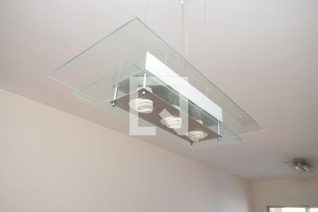 Apartamento à venda com 70m², 2 quartos e 1 vagaDetalhe Sala