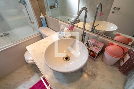 Apartamento para alugar com 218m², 4 quartos e 3 vagas Apartamento para alugar com 218m², 4 quartos e 3 vagasBanheiro 3 do Quarto 3 - Suíte - Torneira