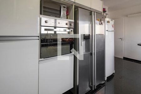 Apartamento para alugar com 218m², 4 quartos e 3 vagas Apartamento para alugar com 218m², 4 quartos e 3 vagasCozinha - Detalhe