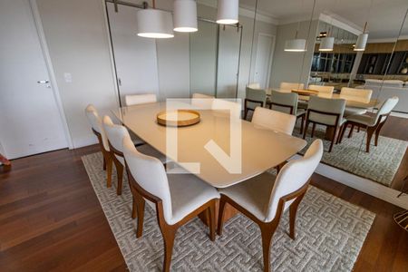 Detalhe Sala de apartamento para alugar com 4 quartos, 218m² em Cambuci, São Paulo