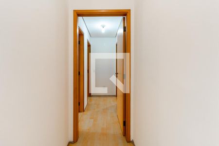 Corredor de apartamento para alugar com 2 quartos, 142m² em Planalto Paulista, São Paulo