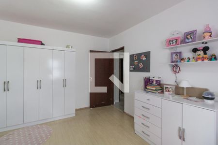 Casa à venda com 161m², 3 quartos e 4 vagasQuarto 2