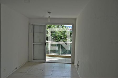 Sala de apartamento para alugar com 3 quartos, 70m² em Freguesia (jacarepaguá), Rio de Janeiro