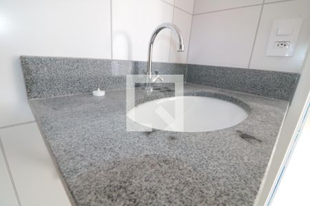 Apartamento à venda com 38m², 2 quartos e sem vagaBanheiro - pia