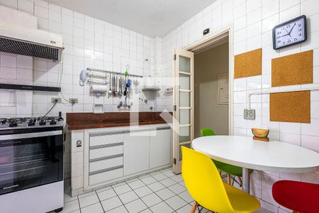 Cozinha de apartamento à venda com 3 quartos, 111m² em Pinheiros, São Paulo