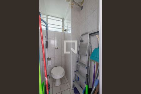 Área de Serviço - Banheiro de apartamento à venda com 3 quartos, 111m² em Pinheiros, São Paulo