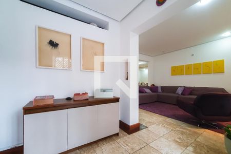 Sala de casa à venda com 4 quartos, 320m² em Vila Mariana, São Paulo