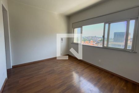 Sala de apartamento para alugar com 2 quartos, 63m² em Jardim Vinte E Cinco de Agosto, Duque de Caxias