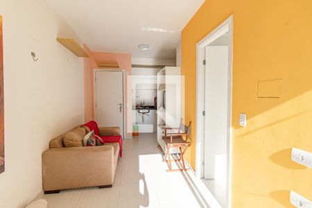 Sala de apartamento para alugar com 1 quarto, 33m² em Portão, Curitiba