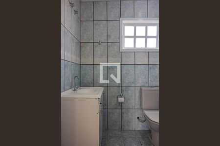 Casa para alugar com 150m², 3 quartos e 2 vagas Casa para alugar com 150m², 3 quartos e 2 vagasBanheiro