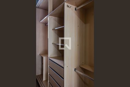 Casa para alugar com 150m², 3 quartos e 2 vagas Casa para alugar com 150m², 3 quartos e 2 vagasCloset do quarto