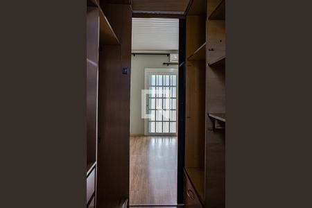 Casa para alugar com 150m², 3 quartos e 2 vagas Casa para alugar com 150m², 3 quartos e 2 vagasCloset do quarto