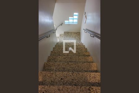 Escada de casa para alugar com 3 quartos, 150m² em Mato Grande, Canoas