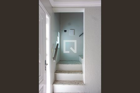 Escada de casa para alugar com 3 quartos, 150m² em Mato Grande, Canoas