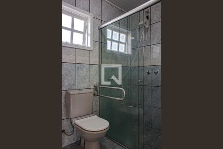 Casa para alugar com 150m², 3 quartos e 2 vagas Casa para alugar com 150m², 3 quartos e 2 vagasBanheiro