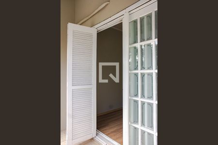 Casa para alugar com 150m², 3 quartos e 2 vagas Casa para alugar com 150m², 3 quartos e 2 vagasSacada