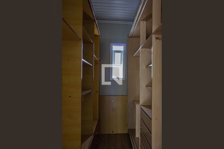 Casa para alugar com 150m², 3 quartos e 2 vagas Casa para alugar com 150m², 3 quartos e 2 vagasCloset do quarto
