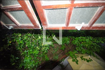 Casa à venda com 230m², 5 quartos e 3 vagas Casa à venda com 230m², 5 quartos e 3 vagasQuarto 4