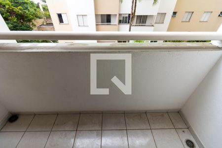 Sacada de apartamento para alugar com 2 quartos, 50m² em Jaguaré, São Paulo