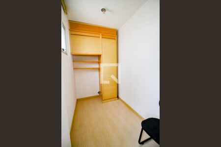 Apartamento à venda com 105m², 3 quartos e 2 vagasquarto de serviço