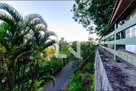 Vista da Sala de casa de condomínio à venda com 4 quartos, 300m² em Itaipu, Niterói