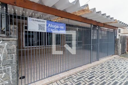 Casa para alugar com 220m², 4 quartos e 4 vagasFachada 