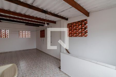 Casa para alugar com 220m², 4 quartos e 4 vagasÁrea de Serviço 