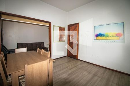 Sala de apartamento à venda com 1 quarto, 52m² em Auxiliadora, Porto Alegre