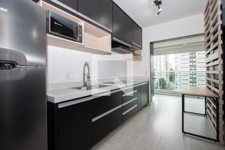 Studio à venda com 32m², 1 quarto e 1 vagaStudio - Cozinha