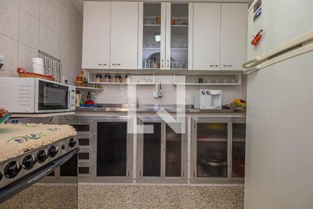 Casa de condomínio à venda com 142m², 3 quartos e sem vaga Casa de condomínio à venda com 142m², 3 quartos e sem vagaCozinha