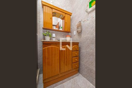 Casa de condomínio à venda com 142m², 3 quartos e sem vaga Casa de condomínio à venda com 142m², 3 quartos e sem vagaBanheiro Social