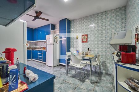 Apartamento à venda com 145m², 3 quartos e 1 vaga Apartamento à venda com 145m², 3 quartos e 1 vagaCozinha