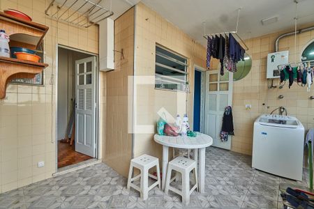 Apartamento à venda com 145m², 3 quartos e 1 vaga Apartamento à venda com 145m², 3 quartos e 1 vagaÁrea de Serviço