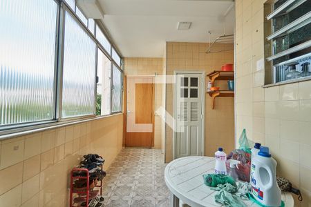 Apartamento à venda com 145m², 3 quartos e 1 vaga Apartamento à venda com 145m², 3 quartos e 1 vagaÁrea de Serviço