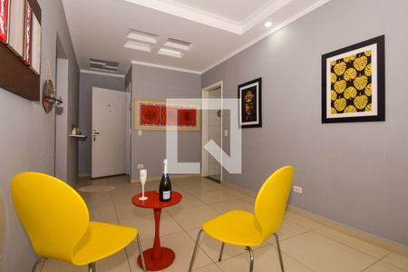 Sala de apartamento para alugar com 2 quartos, 73m² em Jardim Las Palmas, Guarujá
