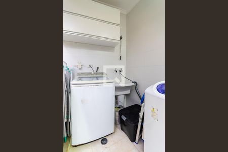 Casa à venda com 172m², 3 quartos e 3 vagasÁrea de serviço 